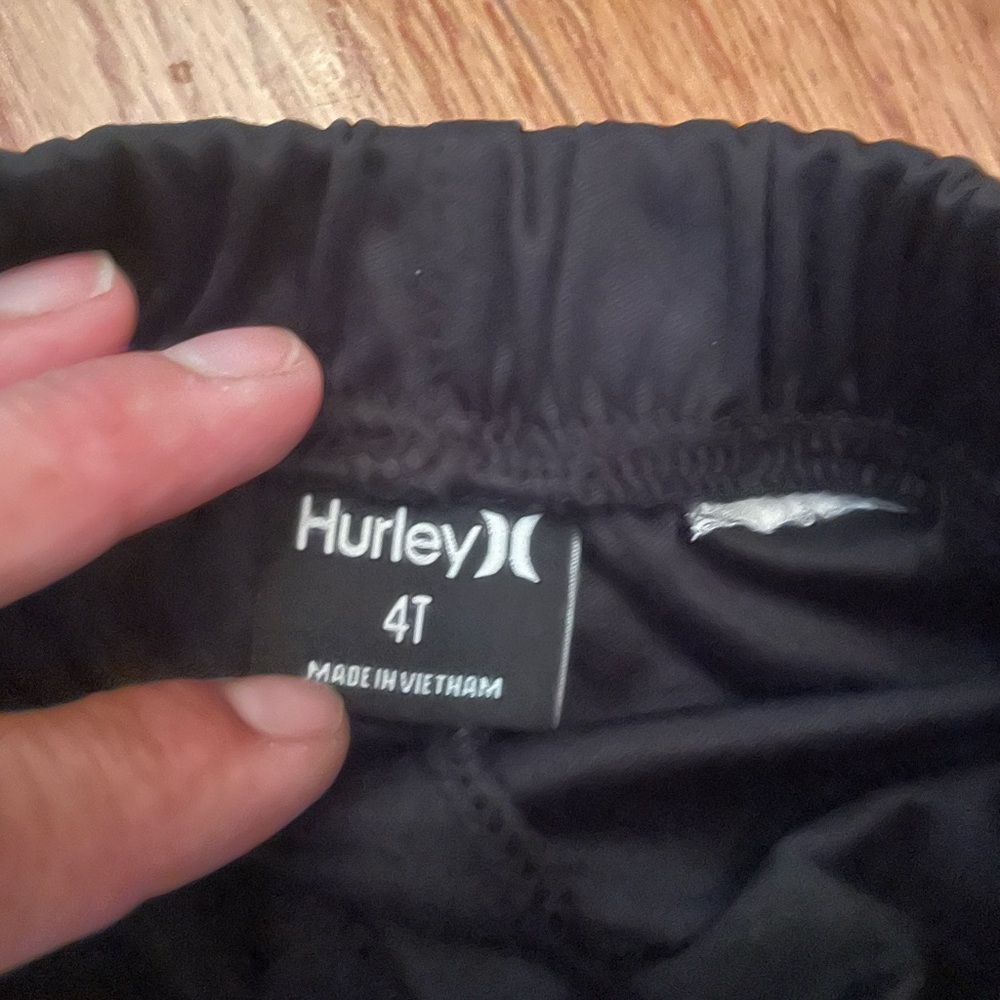 Bundle of 8 boy shorts Cat & Jack, Hurley, Carter’s Blue & Black Athletic Shorts - Picture 9 of 10